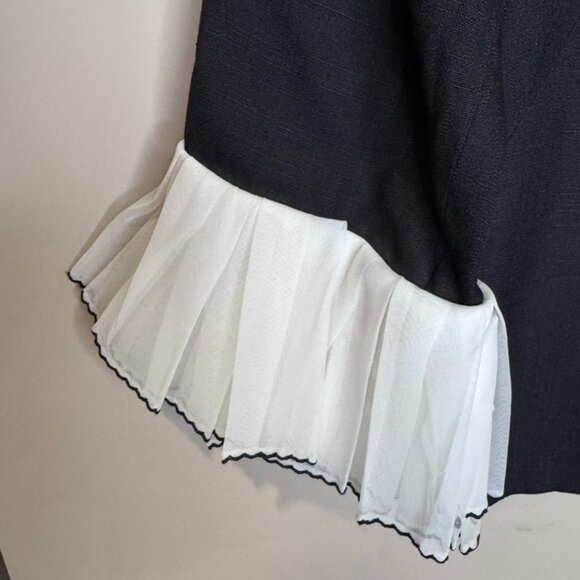 Vintage Pleated Sleeve Blouse Top | Black & White - Picture 6 of 7